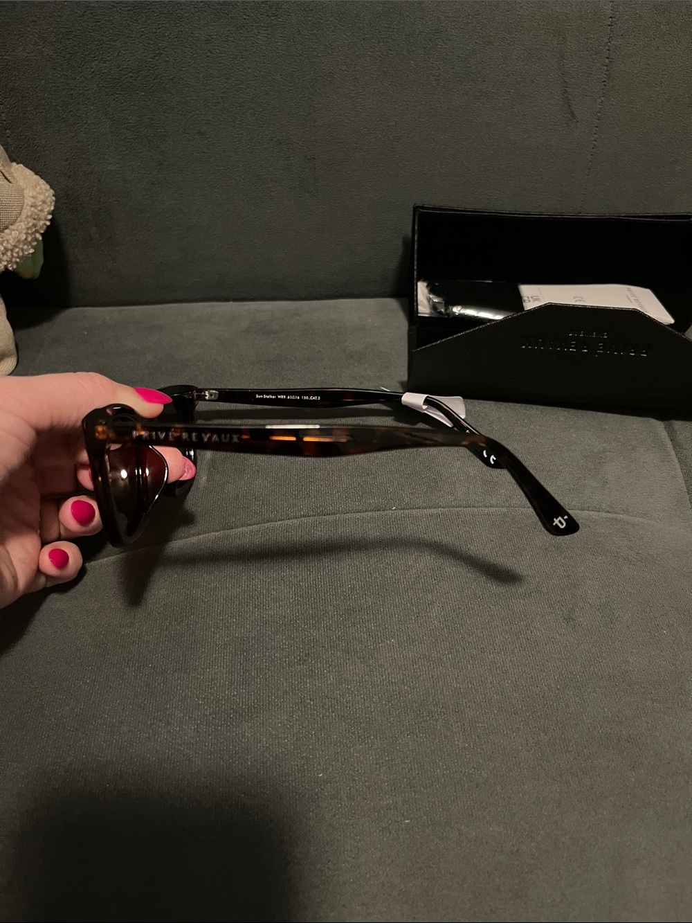 Stylish Women’s Sunglasses - Sun Stalker Tortoise - Picture 5 of 8